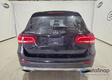 2018 Mercedes-Benz Glc 300 z USA, uszkodzony, nr VIN WDC0G4JB7JV036124